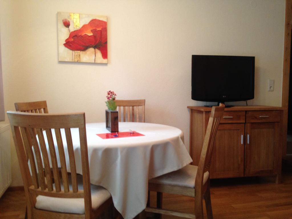 Apartmán Haus Andreas Seefeld in Tirol Pokoj fotografie